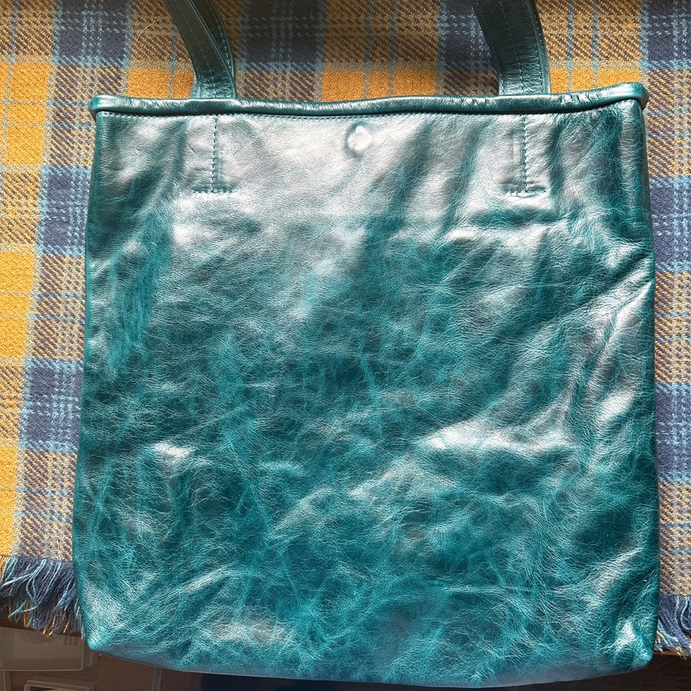 Rough and Tumble Nina Tote Bag Tourmaline - Picture 2 of 6
